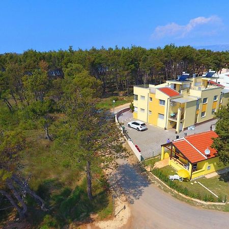 House On The Beach Tin Privlaka  Exterior foto